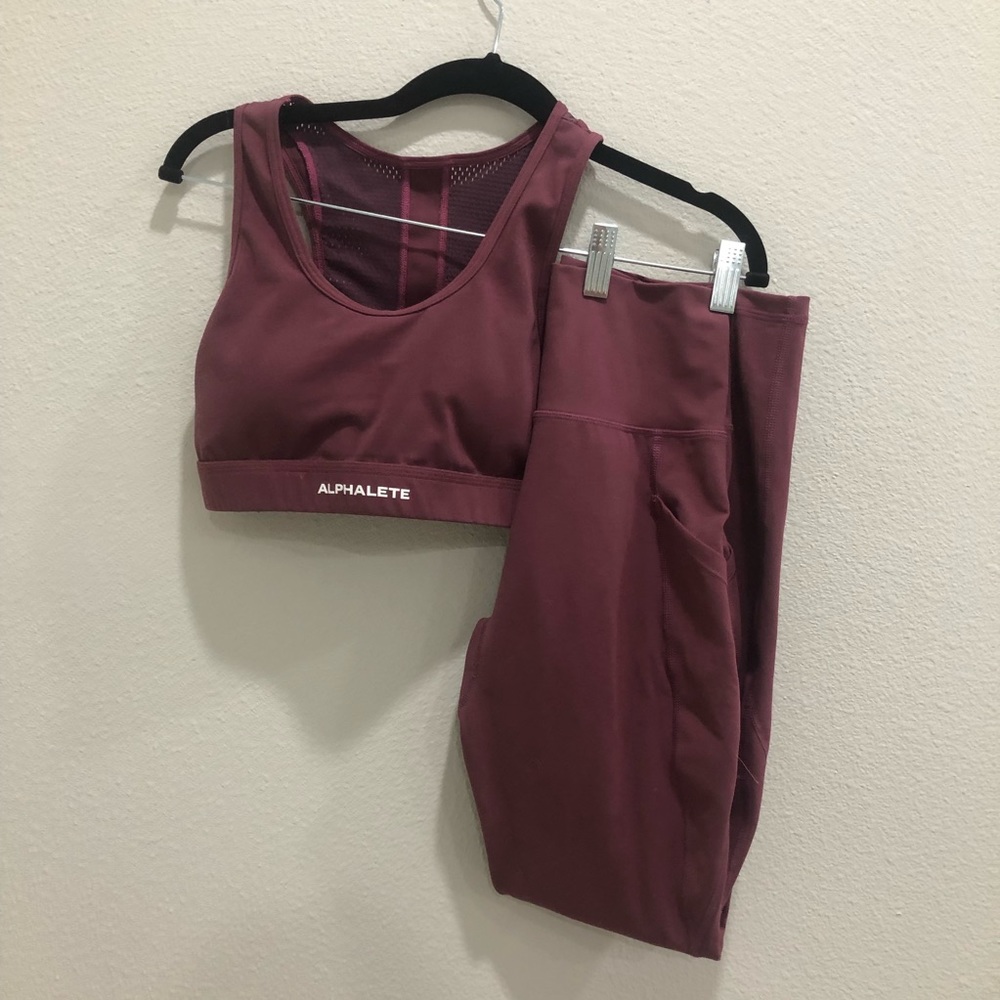 Alphalete Surface Reign Bra And Surface Pocket Legging Set